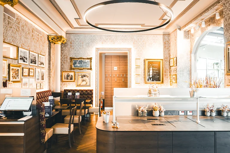 Café Toscana: Treffpunkt für Kaffeeliebhaber und Genießer